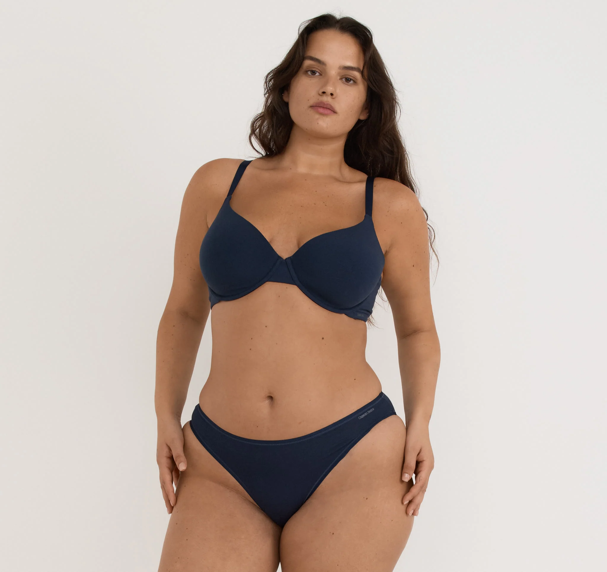 Core Full Coverage Bra - Image 4