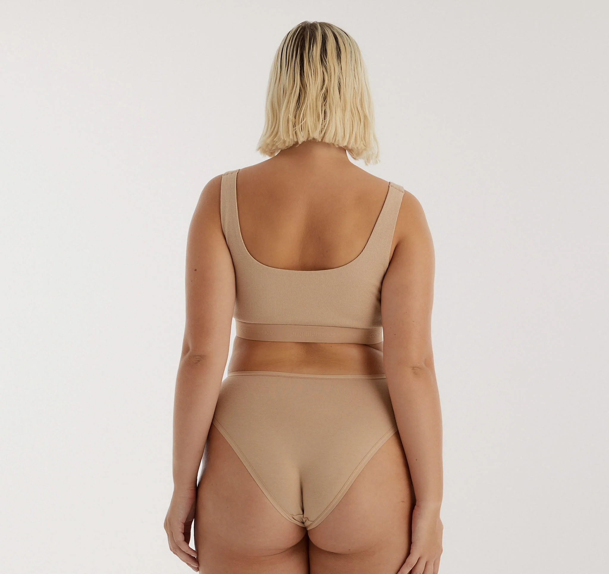 Core High-Leg Briefs 3-Pack - Image 3