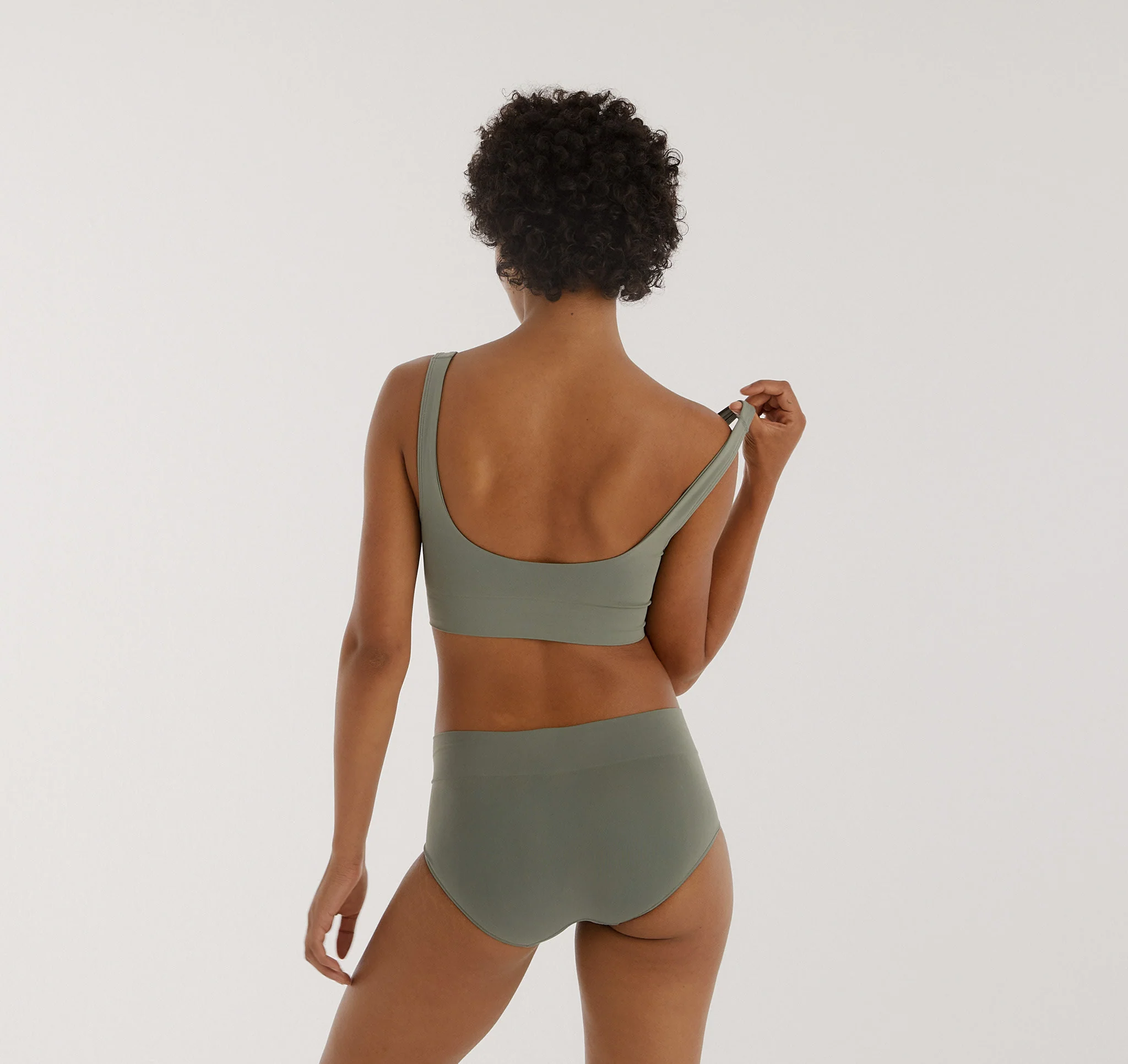 Smooth Bralette - Image 2